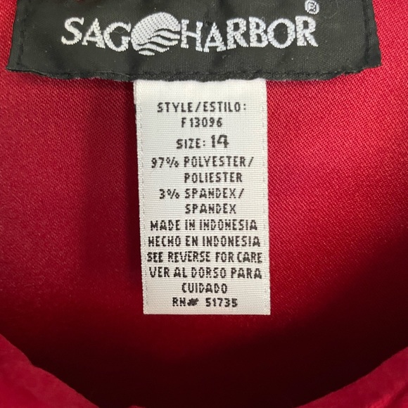 Size 14 red jacket - Picture 8 of 9